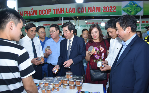 Lào Cai tham dự tuần lễ Nông sản an toàn và Sản phẩm OCOP năm 2022